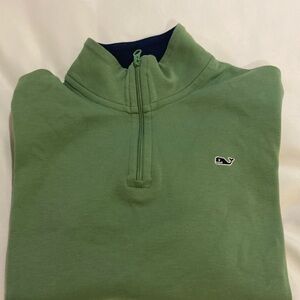 Boys size 6 Vineyard Vines olive green zip up